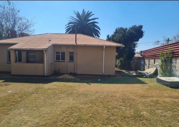 3 Bedroom Property for Sale in Westonaria Gauteng