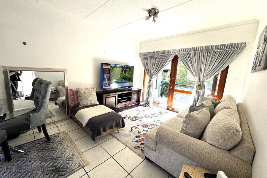 1 Bedroom Property for Sale in Beverley Gauteng