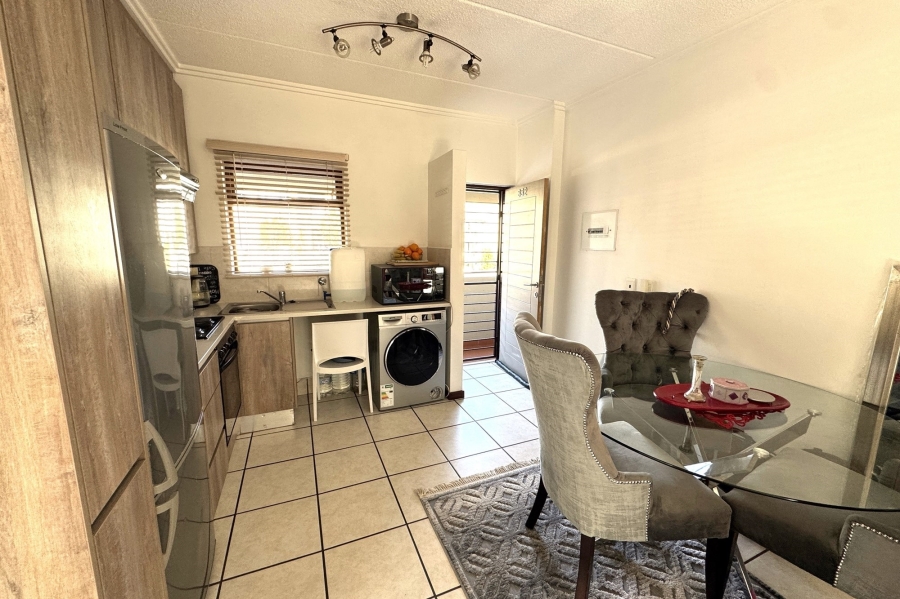 1 Bedroom Property for Sale in Beverley Gauteng