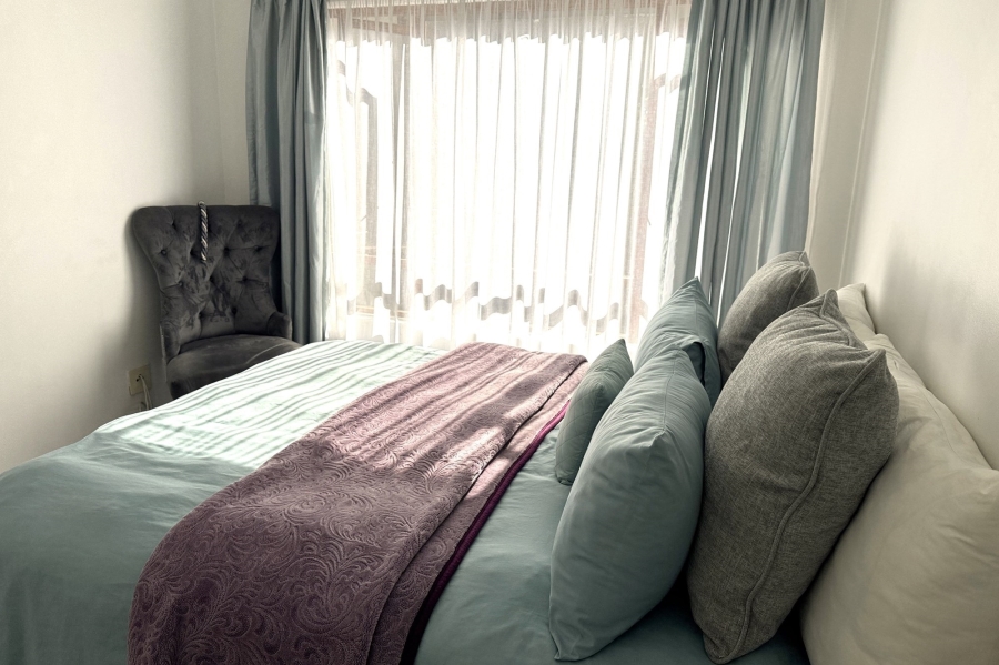 1 Bedroom Property for Sale in Beverley Gauteng