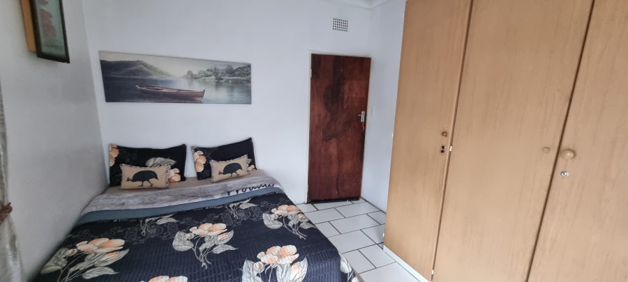 5 Bedroom Property for Sale in Elspark Gauteng