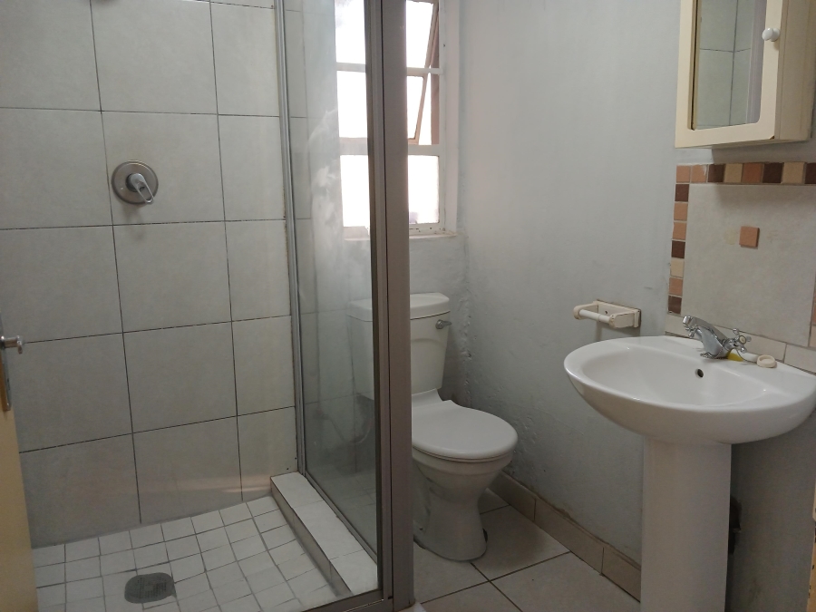To Let 2 Bedroom Property for Rent in Bloubosrand Gauteng