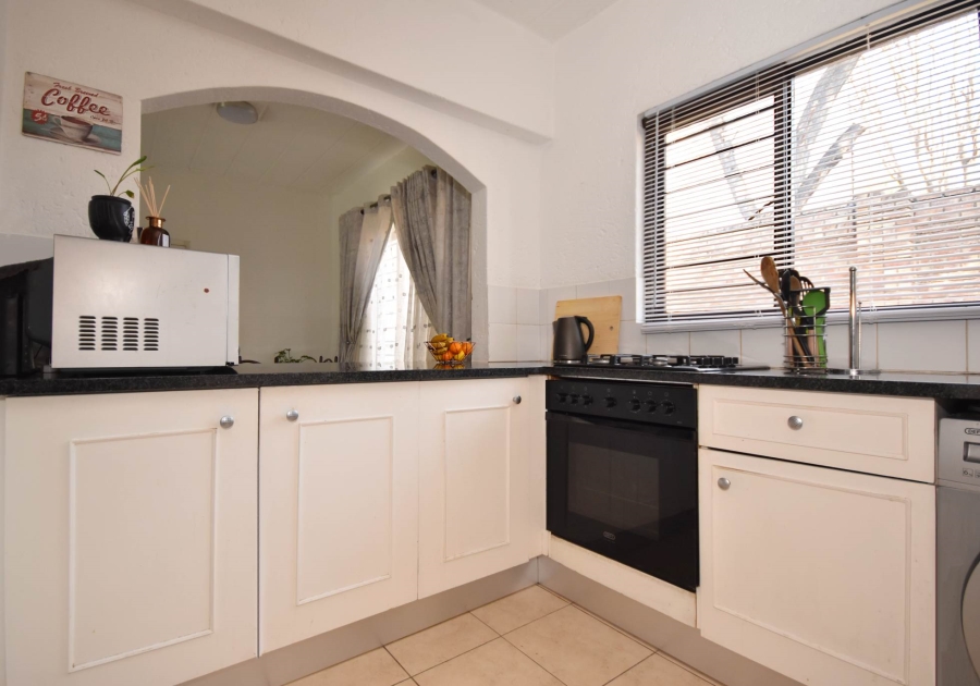 2 Bedroom Property for Sale in Jukskei Park Gauteng