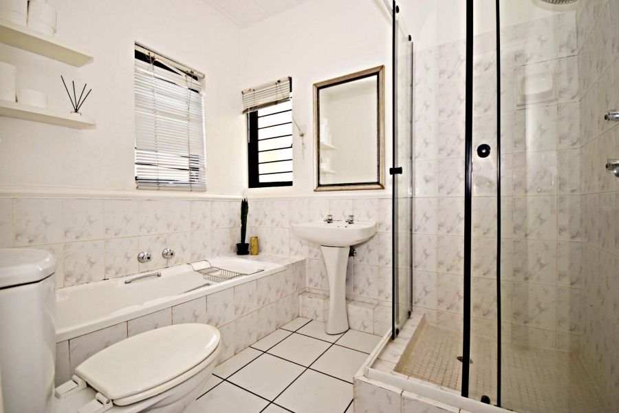 2 Bedroom Property for Sale in Jukskei Park Gauteng
