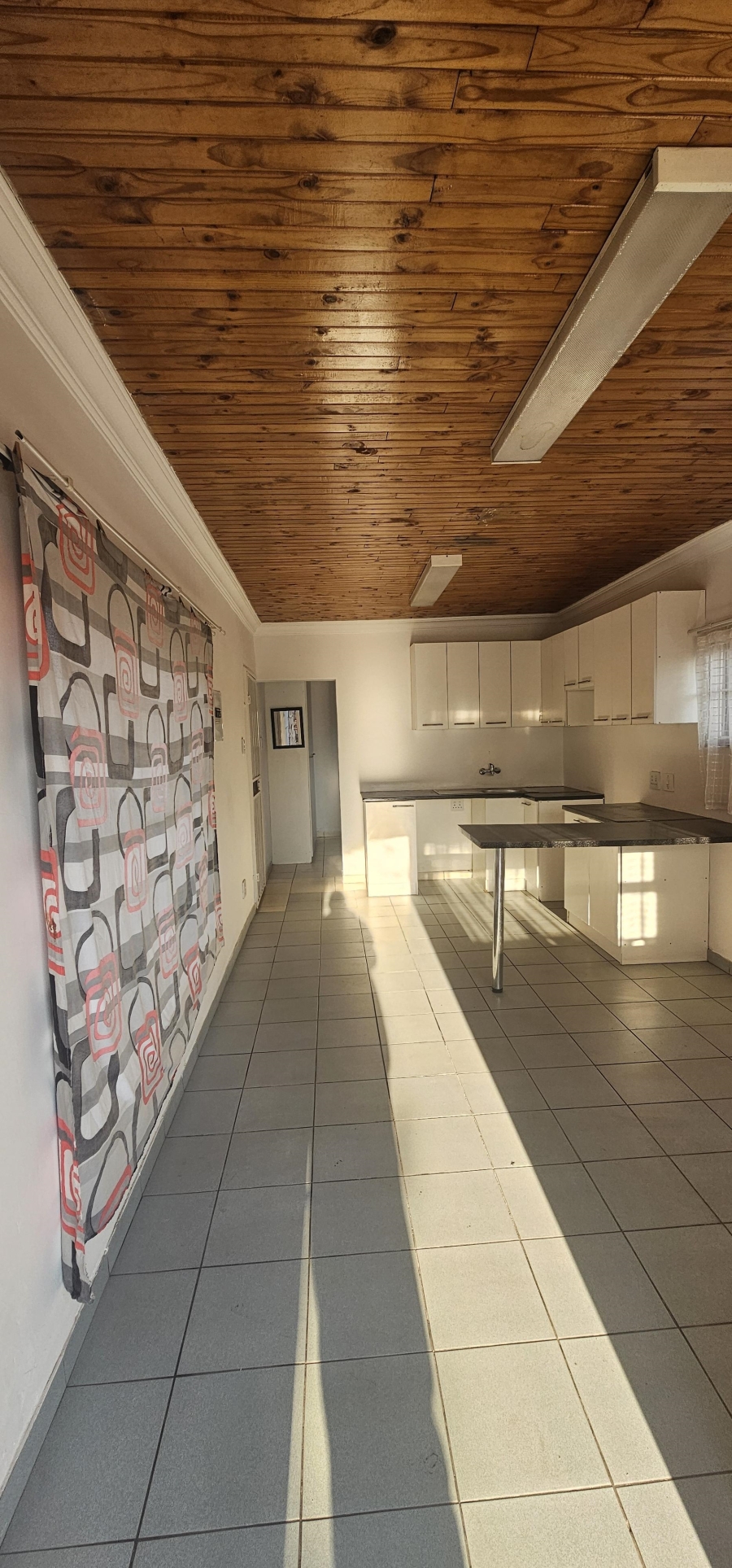 To Let 1 Bedroom Property for Rent in Erasmia Gauteng
