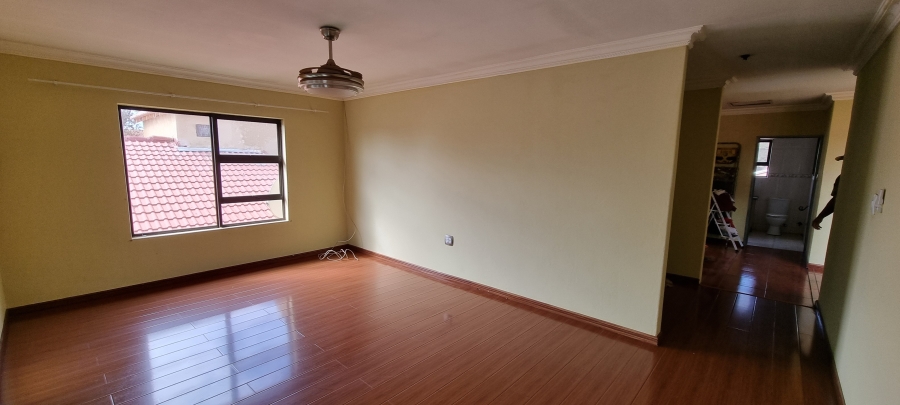To Let 3 Bedroom Property for Rent in Klippoortjie Gauteng