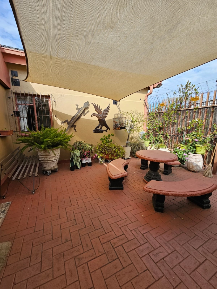 4 Bedroom Property for Sale in Primrose Gauteng