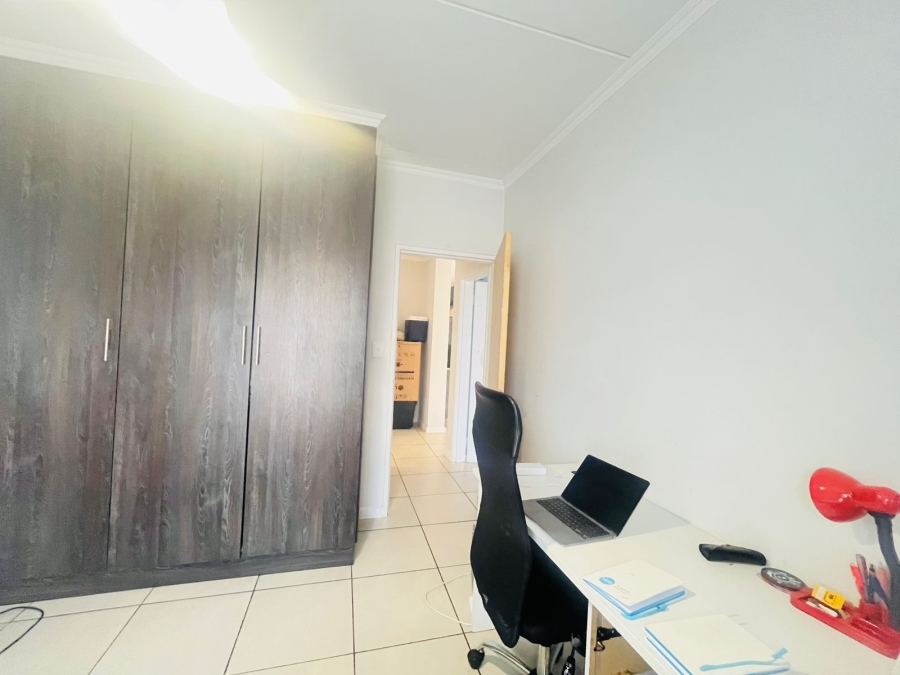 To Let 3 Bedroom Property for Rent in Olivedale Gauteng