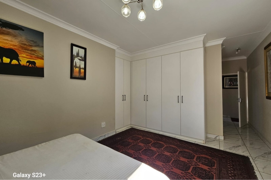 3 Bedroom Property for Sale in Heatherview Gauteng