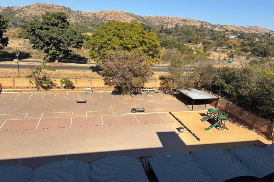 To Let 1 Bedroom Property for Rent in Karenpark Gauteng