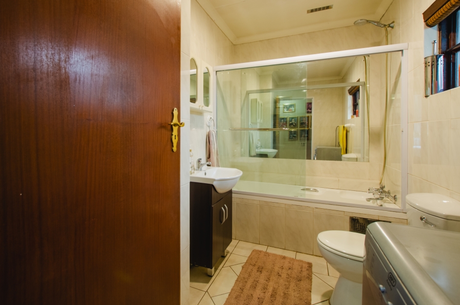 3 Bedroom Property for Sale in Clubview Gauteng
