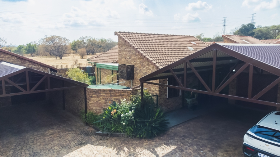 3 Bedroom Property for Sale in Clubview Gauteng