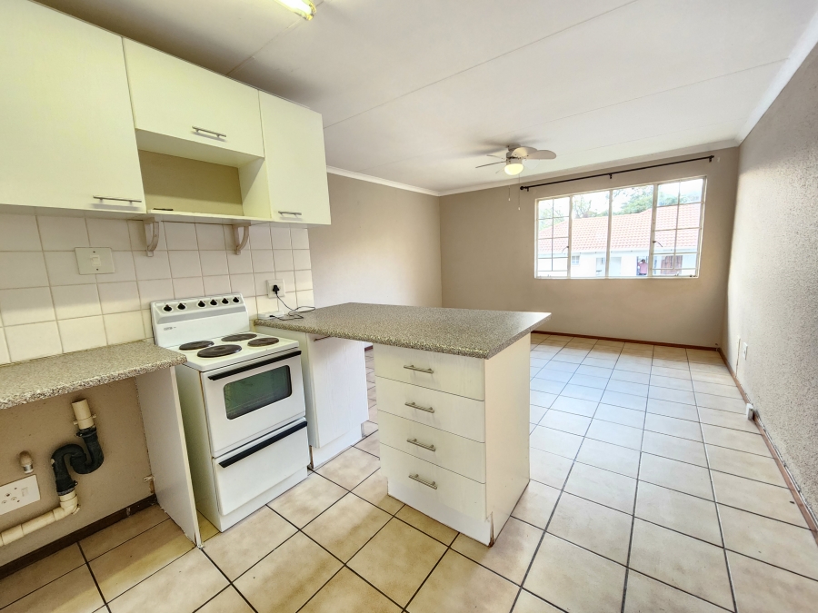 To Let 2 Bedroom Property for Rent in Groenkloof Gauteng