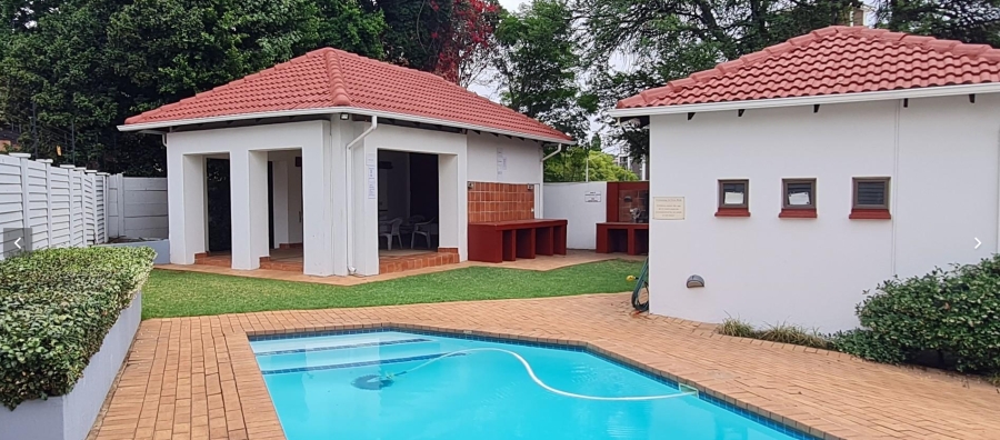 To Let 2 Bedroom Property for Rent in Groenkloof Gauteng