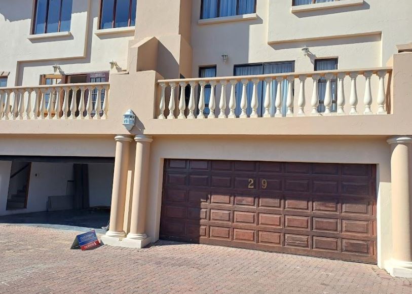 2 Bedroom Property for Sale in Winchester Hills Gauteng