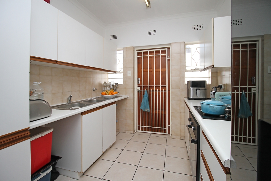 2 Bedroom Property for Sale in Corlett Gardens Gauteng