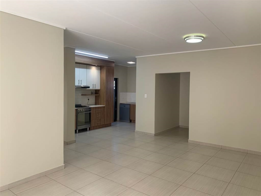 To Let 4 Bedroom Property for Rent in Kyalami Ah Gauteng