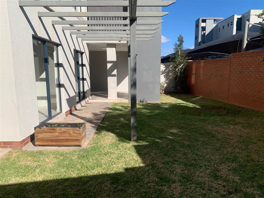To Let 4 Bedroom Property for Rent in Kyalami Ah Gauteng