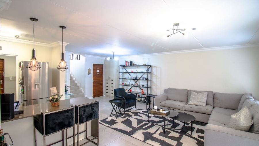 3 Bedroom Property for Sale in Kyalami Hills Gauteng
