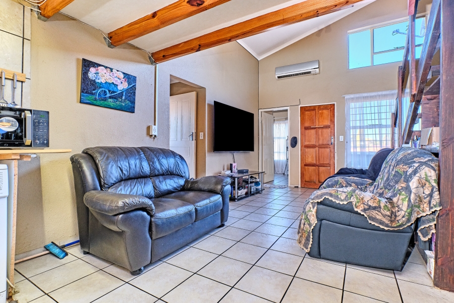 2 Bedroom Property for Sale in Allens Nek Gauteng
