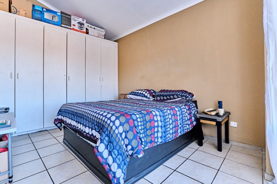 2 Bedroom Property for Sale in Allens Nek Gauteng
