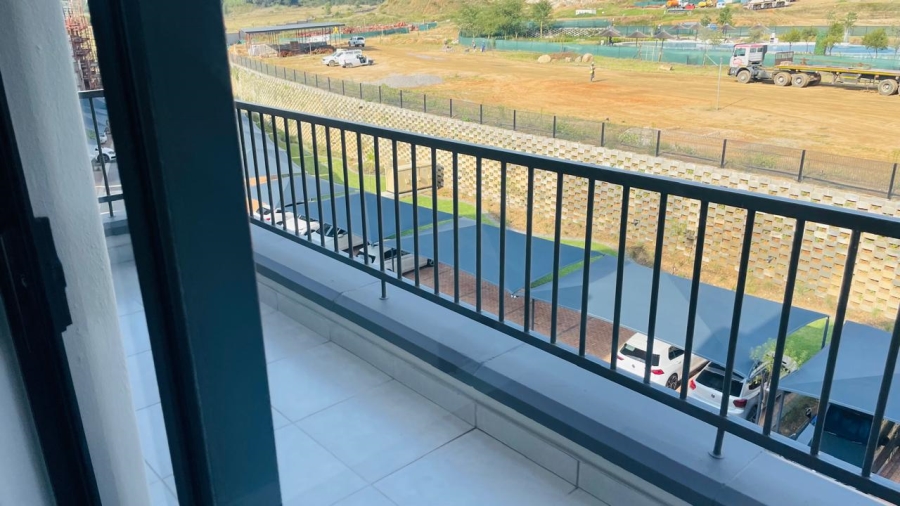 To Let 1 Bedroom Property for Rent in Waterfall Gauteng