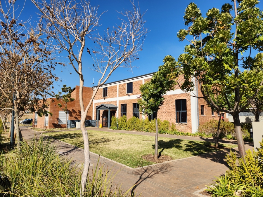 2 Bedroom Property for Sale in Waterkloof Marina Retirement Estate Gauteng