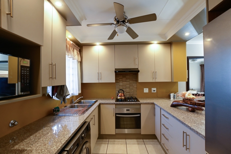 2 Bedroom Property for Sale in Montana Gauteng