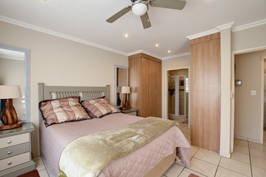 2 Bedroom Property for Sale in Montana Gauteng