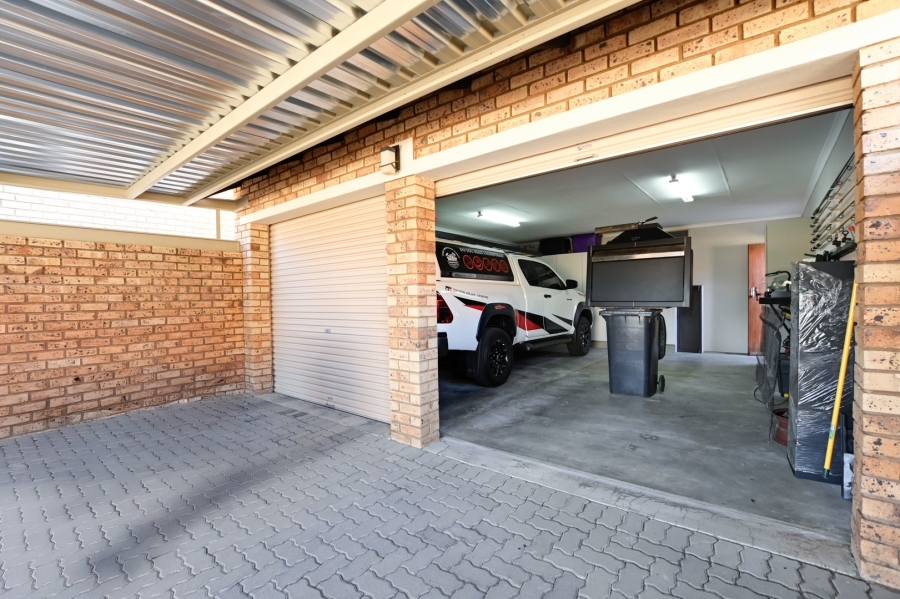 2 Bedroom Property for Sale in Montana Gauteng
