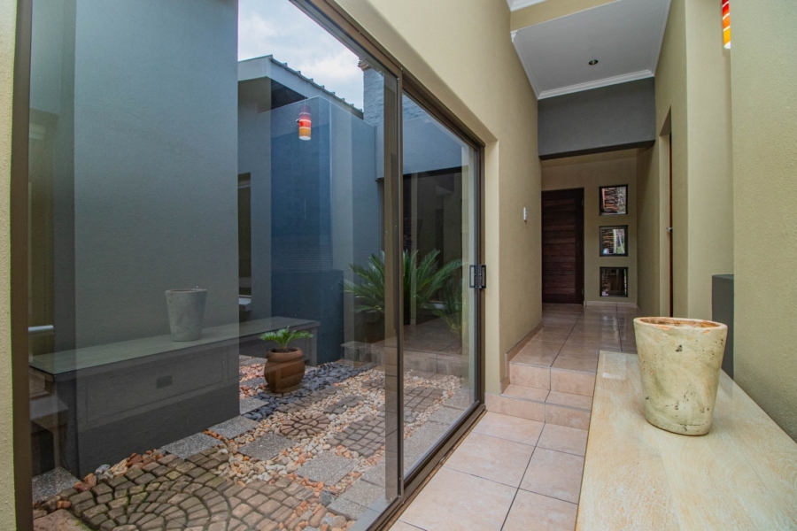 4 Bedroom Property for Sale in Serengeti Lifestyle Estate Gauteng