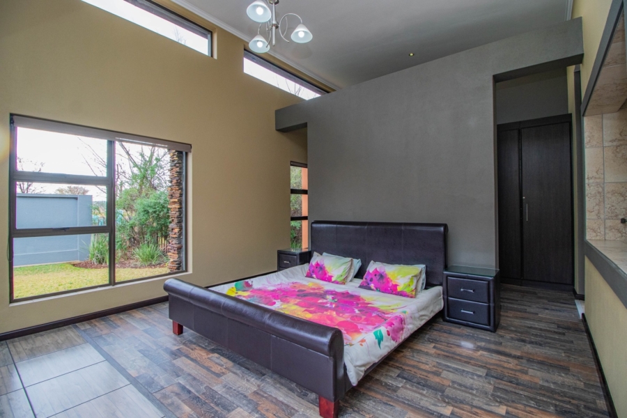 4 Bedroom Property for Sale in Serengeti Lifestyle Estate Gauteng