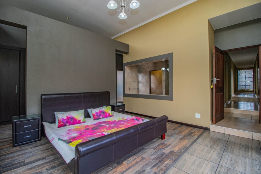 4 Bedroom Property for Sale in Serengeti Lifestyle Estate Gauteng