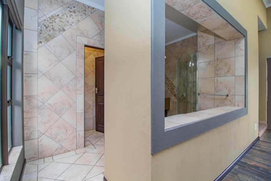 4 Bedroom Property for Sale in Serengeti Lifestyle Estate Gauteng