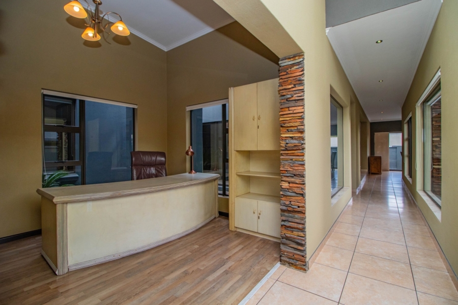 4 Bedroom Property for Sale in Serengeti Lifestyle Estate Gauteng