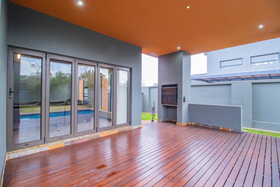 4 Bedroom Property for Sale in Serengeti Lifestyle Estate Gauteng