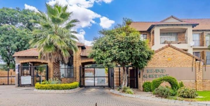 To Let 3 Bedroom Property for Rent in Midridge Park Gauteng