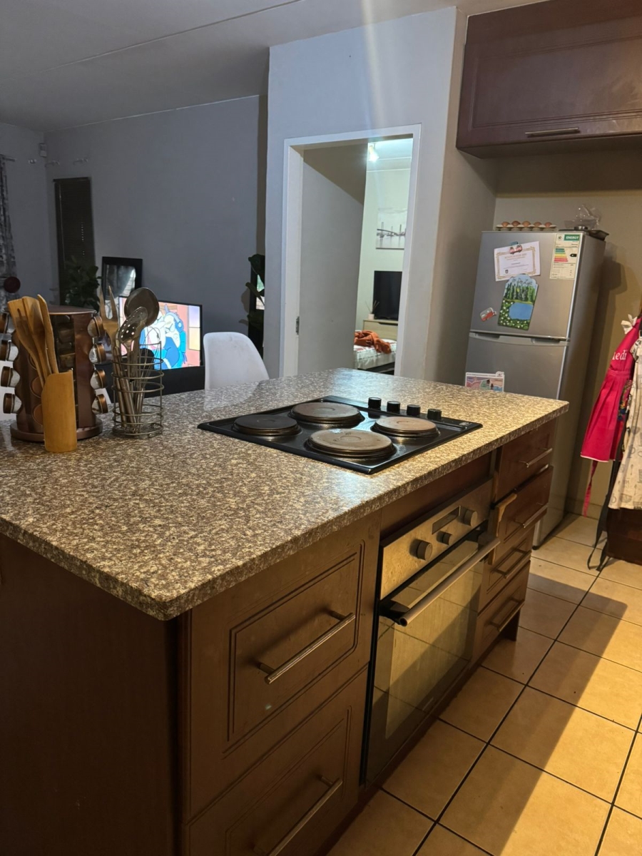 To Let 3 Bedroom Property for Rent in Midridge Park Gauteng
