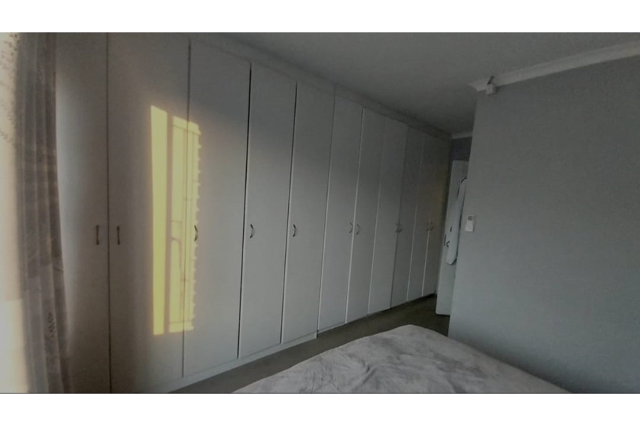 To Let 2 Bedroom Property for Rent in Kosmosdal Gauteng
