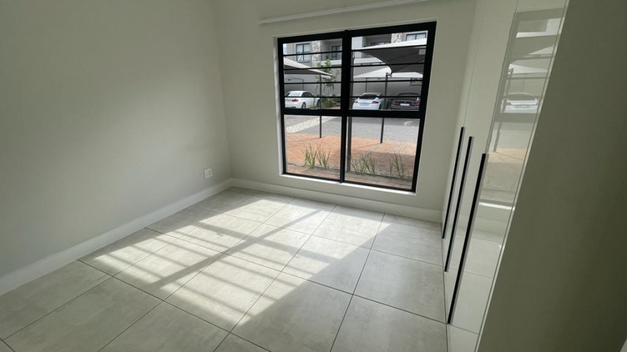 To Let 3 Bedroom Property for Rent in Waterfall Gauteng