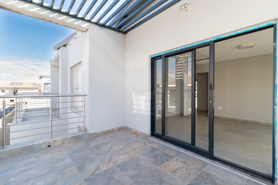 4 Bedroom Property for Sale in Swallow Hills Lifestyle Estate Gauteng