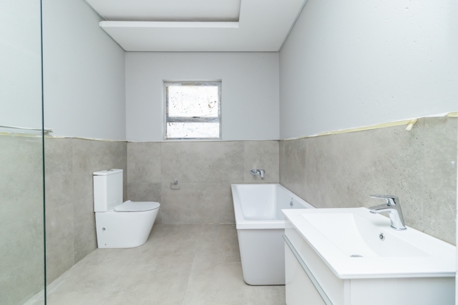 4 Bedroom Property for Sale in Swallow Hills Lifestyle Estate Gauteng