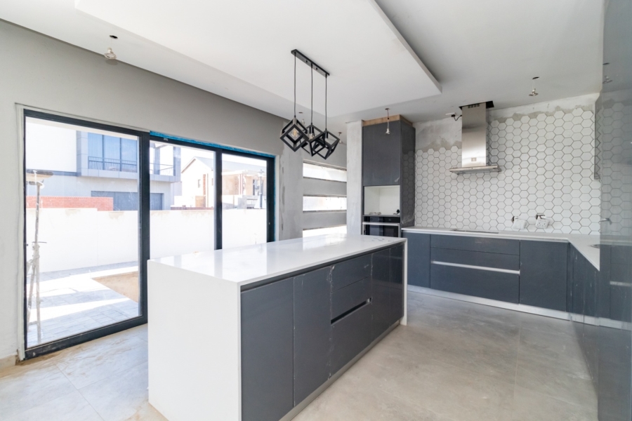 4 Bedroom Property for Sale in Swallow Hills Lifestyle Estate Gauteng