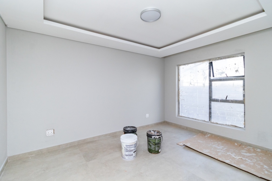 4 Bedroom Property for Sale in Swallow Hills Lifestyle Estate Gauteng