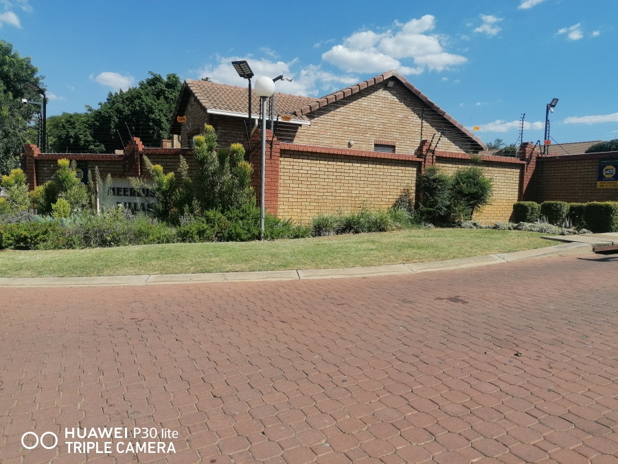 To Let 3 Bedroom Property for Rent in Equestria Gauteng