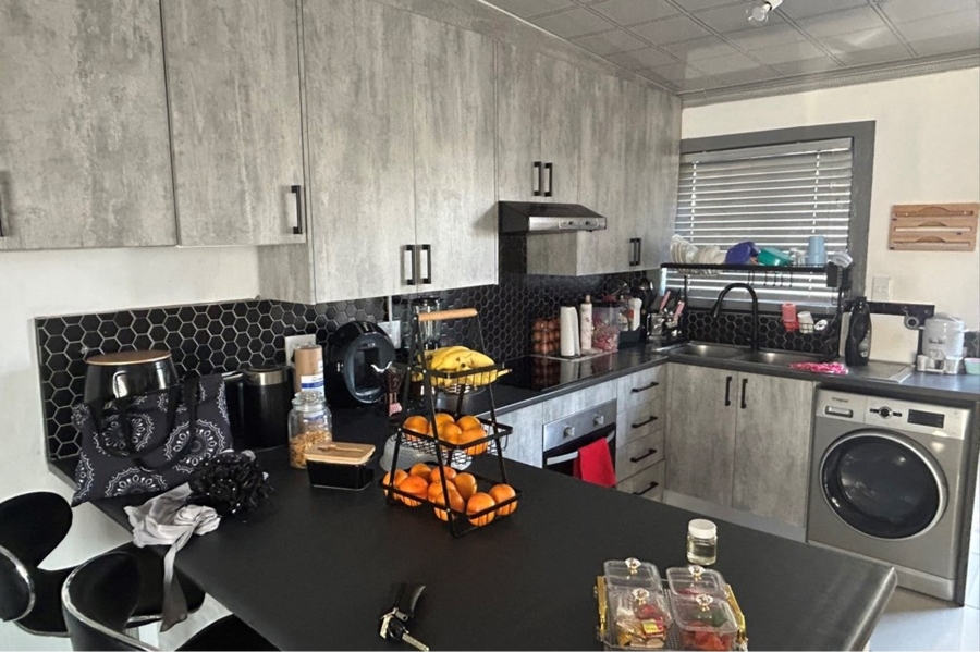 11 Bedroom Property for Sale in New Modder Gauteng