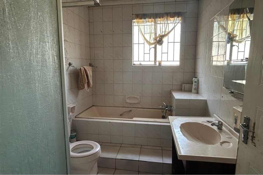 11 Bedroom Property for Sale in New Modder Gauteng