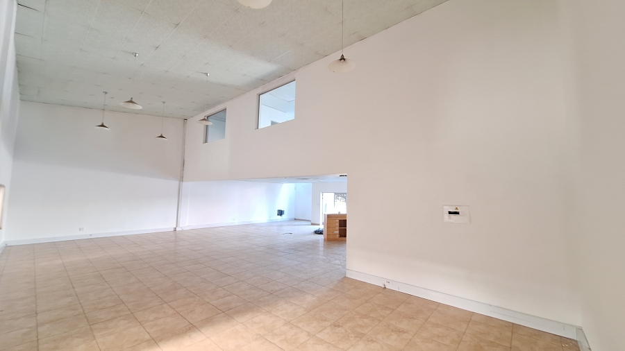 To Let commercial Property for Rent in North Riding Gauteng