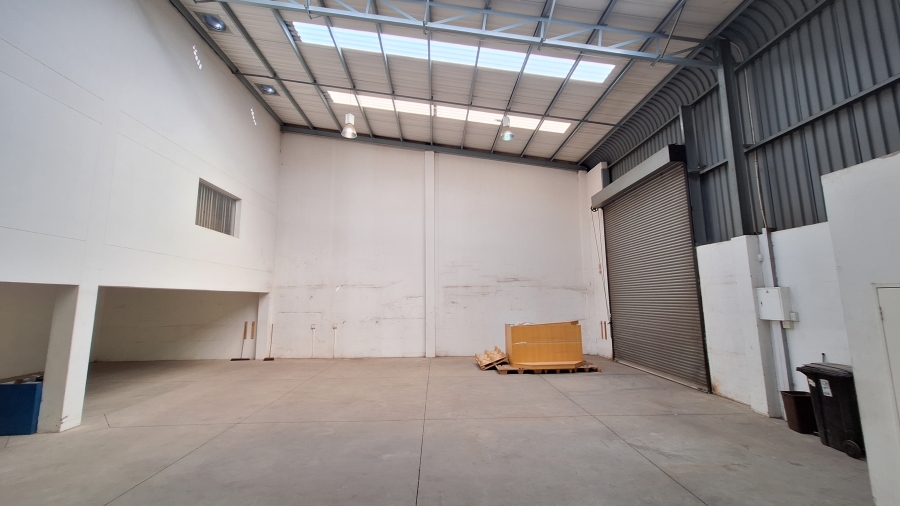 To Let commercial Property for Rent in North Riding Gauteng