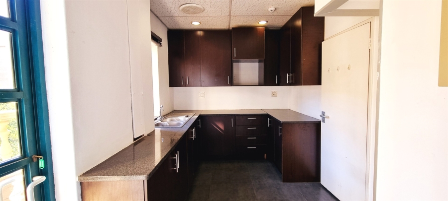 To Let commercial Property for Rent in Sunninghill Gauteng